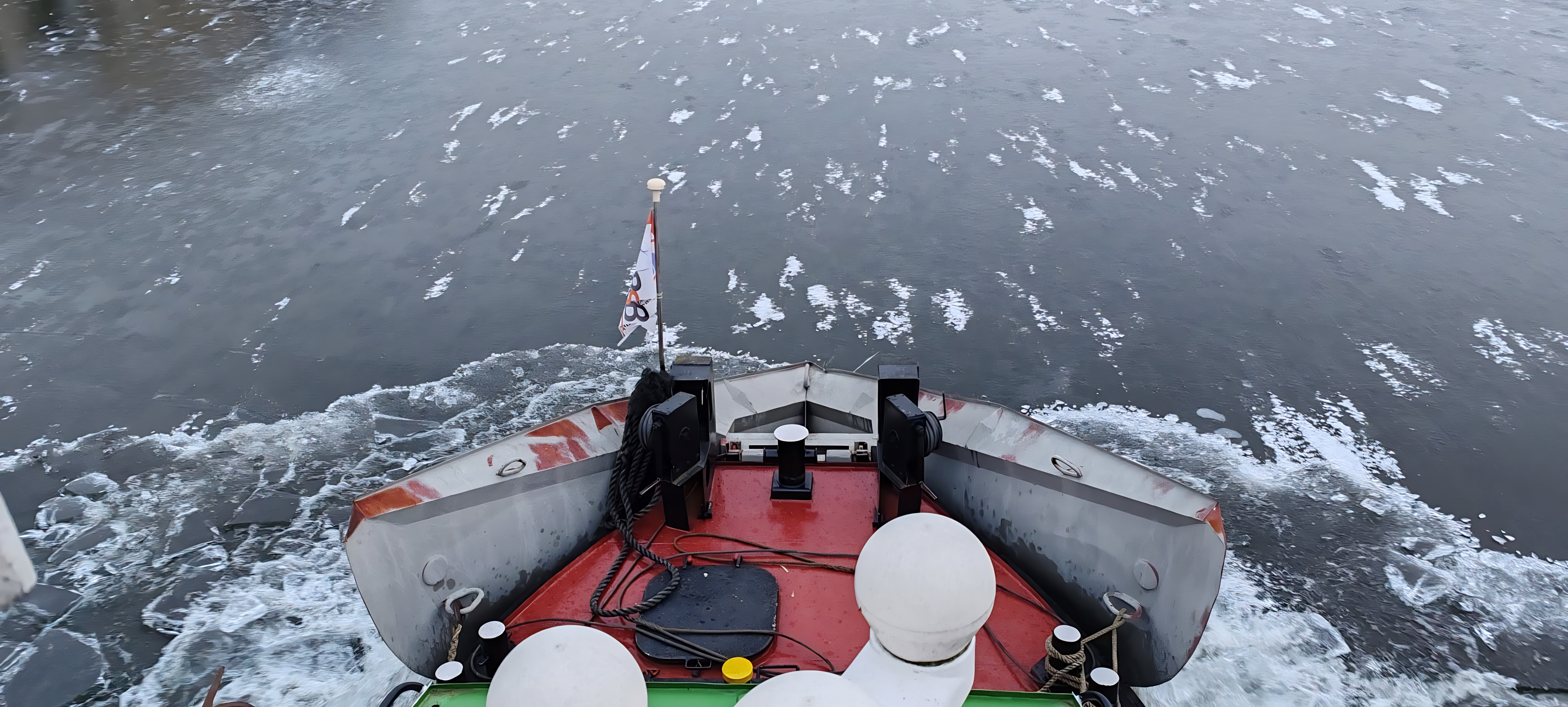 Pohled z plavidla Děčín